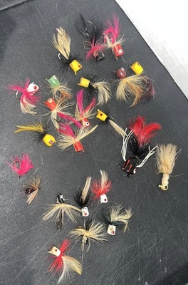 Señuelos de pesca vintage Fly Poppers, 23 piezas Topwater lubinas panfish popper señuelos Foto 1 de 4
