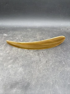 (1) Vintage Slag Stained Curved Bent Glass Lamp Shade Replacement Panel READ - Picture 1 of 8