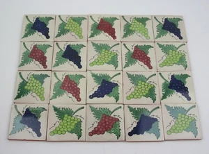 20 Stück Fliesen 10x10 Motiv: Trauben blau, grün, rot [22-06-10] - Bild 1 von 3