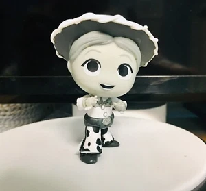 Funko Mystery Minis Toy Story 4 Jesse (Black and White) Michaels Exclusive. Mint - Picture 1 of 3
