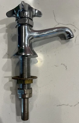 Grifo de metal Kohler EE. UU. acabado cromado caliente 1/4 apagado/encendido fontanería vintage Foto 1 de 4