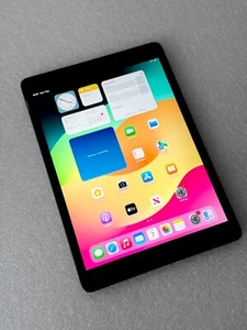 Apple iPad 8. Gen. 32GB, Wi-Fi, 10,2 Zoll - S Grau - V Guter Zustand - Ref: 432 - Bild 1 von 10