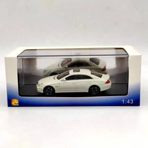 Colección de coches de resina 1/43 modelos GLM Mercedes Benz AMG CLS63 C219 2008 #204703 - Imagen 1 de 6
