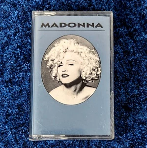 MADONNA SHE'S BREATHLESS PROMO INSTORE CASSETTE TAPE UK 1990 RARE - Picture 1 of 8