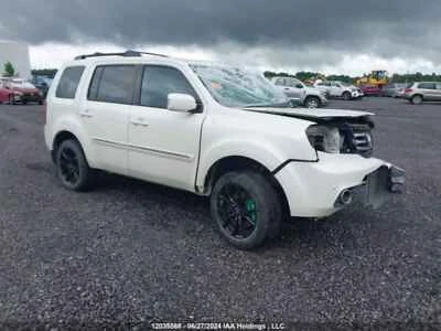 Used Rear Left Exterior Door Handle fits: 2015 Honda Pilot Sdn rear body color R Foto 1 de 4