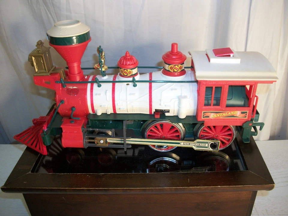 New Bright Electric Railking G Locomotive Santa Land Electric NEW no BOX - Image 1 of 4