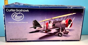 🔥 LINDBERG 1:48 - CURTIS GOSHAWK BI-PLANE CLASSIC REPLICA SERIES🔥 - Picture 1 of 4