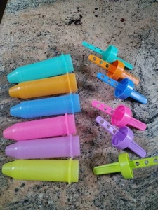 Lot Of 6: Crayola Freezer Pops Popsicle Molds 2013 Crayon Shaped with Logo - Picture 1 of 7