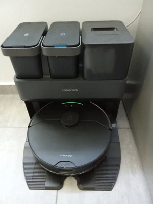 Roborock S7 MaxV Ultra Staubsaugerroboter - Schwarz - Bild 1 von 4