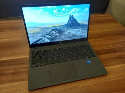 HP 250 G10 i5-1334U 13. Generation , 64GB Ram, Iris Xe, 1TB Festplatte, schwarz - Bild 1 von 4