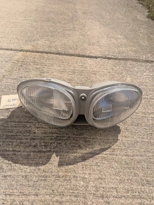 Faróis Triumph Sprint 2000 - Imagem 1 de 4