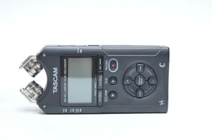 Tascam DR-40 Linear PCM Digital Recorder - Picture 1 of 2