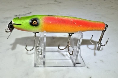 Vintage Creek Chub ~ Rainbow Fire ~ Pike! - Image 1 of 4