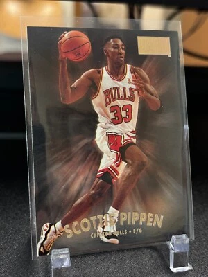 1997-98 SkyBox Premium #48 Scottie Pippen Chicago Bulls - Image 1 of 2
