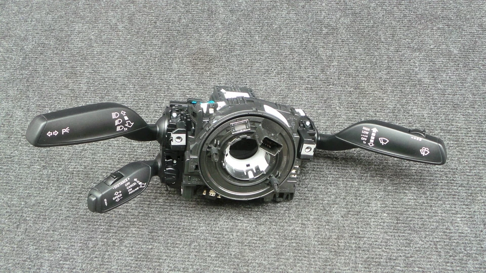 AUDI A3 8V LIMO Tempomat Lenkstock Schleifring ACC Distanz 8V0953502K 5Q0953549C - Bild 1 von 1