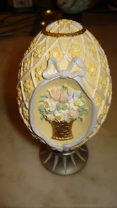 Ceramic Eggs (2) (566) - Picture 1 of 8