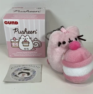 GUND Pusheen Sweet Series 23 Blind Box Plush Keychain Rare Cherry Macaron New - Picture 1 of 3