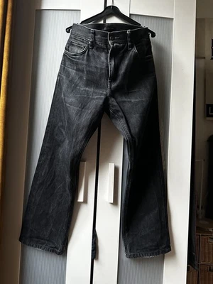 Jeans italiano vintage angustiado HELMUT LANG unissex preto lavagem reta 32/30 - Imagem 1 de 4