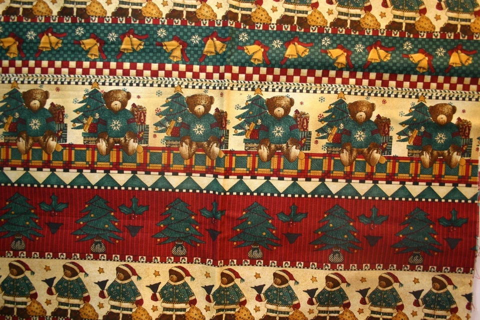 Debbie Mumm Osos de Navidad Tela Borde Estampado 1 yarda Árboles Campanas Foto 1 de 1