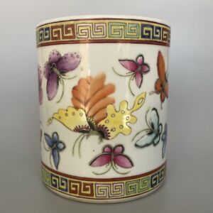 Chinese Vintage Porcelain Hand Painted Exquisite Brush Pots Desk Decor Art