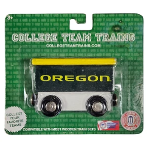 Officially Licensed College Team Trains Oregon Go Ducks Compatible Wood Trains - Picture 1 of 6