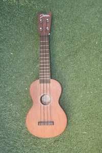 Johnson UK-505 Mahogany  Ukulele W/ Soft case - Picture 1 of 5