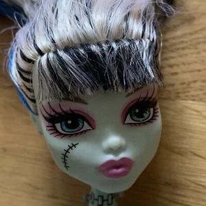 Monster High Doll Frankie Stein Ghoul Spirit 2008 No Clothes - Picture 1 of 17