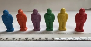 Plastic Astronaut / Spacemen 1" Figure - Game Tokens - Lot of 6 Different Colors - Picture 1 of 5
