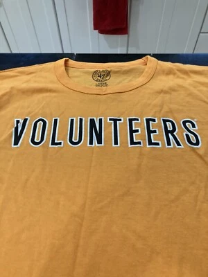 CAMISA MASCULINA NCAA 47 MARCA COLLEGE VAULT TENNESSEE VOLS MANGA LONGA LARANJA L NOVA COM ETIQUETAS  - Imagem 1 de 4