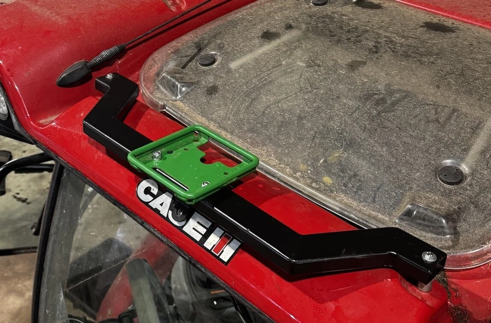 JOHN DEERE STARFIRE RECEIVER BRACKET to fit CNH tractors - Image 1 of 1