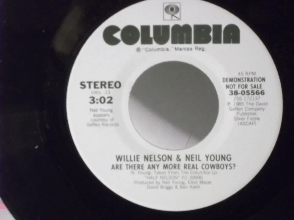 Neil Young & Willie Nelson,Col."Are there Any More Real Cowboys?"US,7"45,PROMO,M - Image 1 of 2