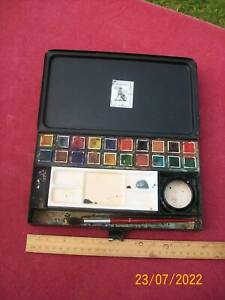 Vintage REEVES Watercolour Paints Student Colour Box No 61A Black Tin Box 