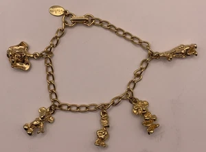 Bracciale Vintage Personaggio Disney 5 Charm Tono Oro Topolino Dumbo Pippo 16,23g - Foto 1 di 7