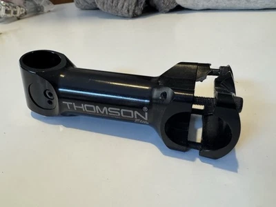 Thomson Elite SM-E108 Stem, 120 x 25.4 x 15° Rise, 1-1/8 - cracked face plate - Image 1 of 4
