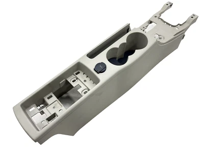 AUDI TT MK2 2007-2014 CONSOLA CENTRAL PORTAVASOS BASE MONTAJE ORIGINAL OEM Foto 1 de 4