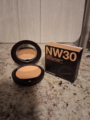MAC Studio Fix Powder Plus Foundation Shade NW30 Full Size 15g Original Formula - Image 1 of 3