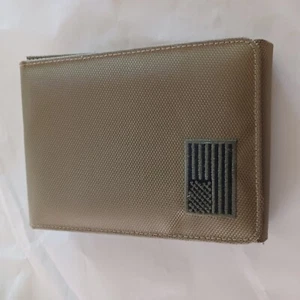 Sneaky Pete's Patriotism Hard Conceal And Carry Case - Picture 1 of 5