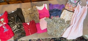 Abbigliamento Bambina - Taglia 14-16 Camicie Henley Abiti Pantaloni Usati Lotto 13 Pezzi - Foto 1 di 12