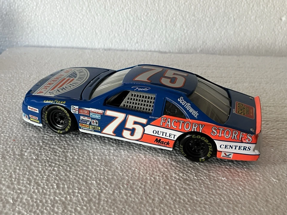 Revell 1991 Ford Thunderbird NASCAR Diecast 1:24 Scale #75 Driver Todd Bodine - Image 1 of 4