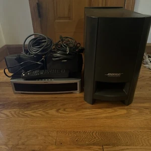 BOSE AV3-2-1 Series II DVD/CD Media Center mit PS3-2-1 II Powered Speaker System - Bild 1 von 4