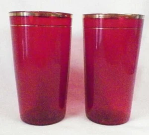 2 Royal Ruby Glass Tumblers Anchor Hocking Gold Trim 9 oz Vintage Retro - Picture 1 of 6