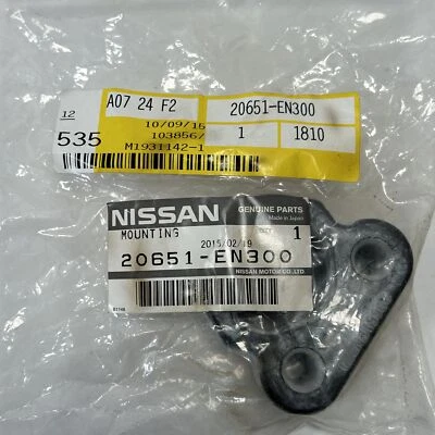 Soporte de escape Nissan X-Trail T31 Almera 1x montaje genuino 20651EN300 Foto 1 de 3
