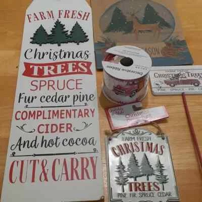 Holiday Style Set of 5 Wooden Sign, Ribbon, Bag, Ornament & Plant Stick New - Image 1 of 4