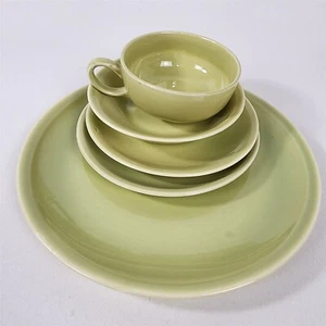 5-teiliges Vintage Paden City Keramik Greenbriar Chartreuse grünes Gedeck - Bild 1 von 10