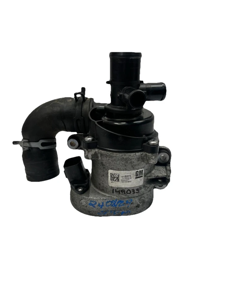 Chevrolet Silverado coolant pump 2019 to 2025 coolant pump assy OEM 2.7L 2408124 - Image 1 of 4