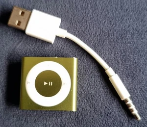 Apple iPod Shuffle 4th Gen - Green - 2GB Serial No: CC4DN52PDFDN - Picture 1 of 9