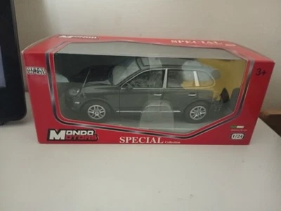 Porsche Cayenne 1/24 Mondo Motors - Immagine 1 di 3