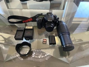 Pentax K20D Digital Camera-2 Lenses-Battery Charger-Battery-SD Card-Case - Picture 1 of 13