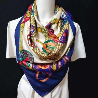 RARE VINTAGE HERMES Silk Scarf "Les Rubans du Cheval" Carre 90 Duty-free US - Image 1 of 4
