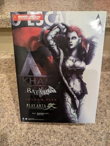 Play Arts Kai Poison Ivy Modellino Batman Arkham City NUOVO - Foto 1 di 15